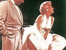 Szene mit Marilyn Monroes Subwaydress